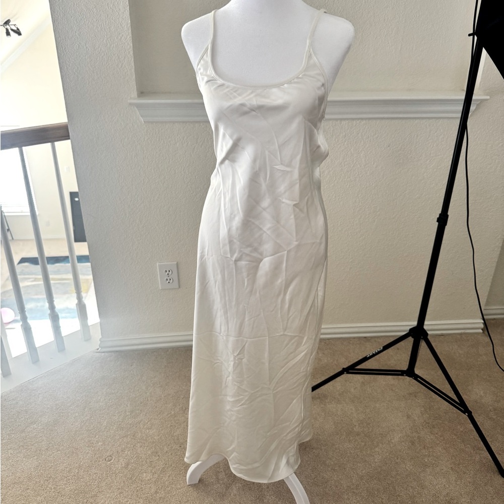 White basic white silk dress from Zara